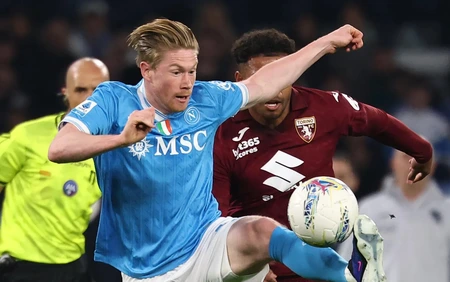Napoli: Kevin De Bruyne trở lại sân cỏ