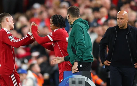 Galatasaray - Liverpool: Slot giải bài toán Florian Wirtz thế nào?