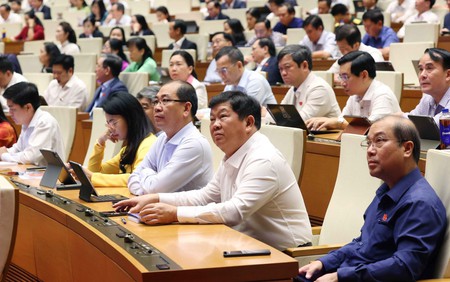 Thông cáo báo chí số 08, Kỳ họp thứ Nhất, Quốc hội khóa XVI