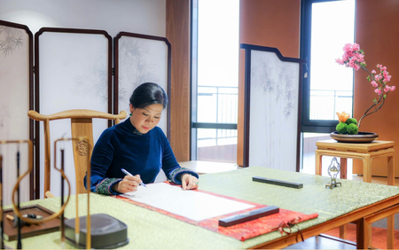 Phu nhân Tổng Bí thư, Chủ tịch nước Tô Lâm thăm Trung tâm giao lưu khoa học văn hóa thanh thiếu niên Tống Khánh Linh