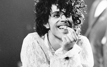 10 năm không có Prince: Huyền thoại tím vẫn vang vọng trong văn hóa đại chúng