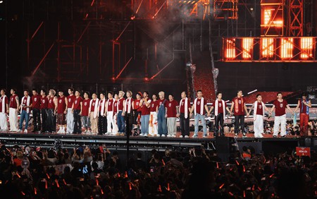 "Gai Home" Concert: Chuyến tàu trở về đầy kiêu hãnh của các "anh tài"
