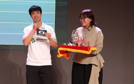 Công Phượng truyền cảm hứng cho cầu thủ sinh viên