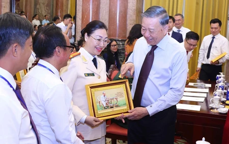Từ bài viết của Tổng Bí thư, Chủ tịch nước Tô Lâm: Giữ vững giá trị cốt lõi của báo chí trong thời đại số