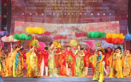 Khai hội Vía Bà Chúa Xứ núi Sam năm 2026