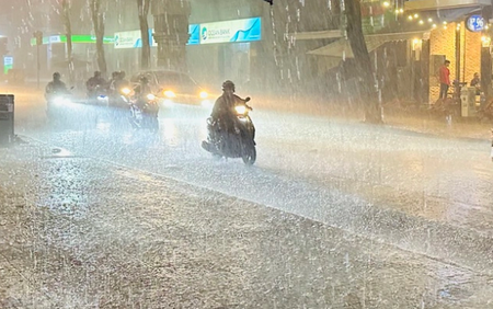 Dự báo thời tiết ngày 8/6: Ảnh hưởng không khí lạnh, Bắc Bộ, Bắc Trung Bộ có mưa to 