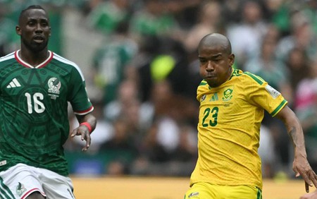 World Cup 2026: Cảnh sát điều tra cái chết của sao Nam Phi, gia đình lên tiếng trước những đồn đoán