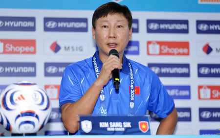 HLV Kim Sang Sik: 'Đội tuyển Việt Nam quyết tâm vào chung kết'