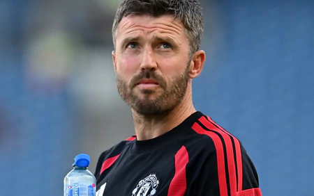 MU thua Milan là dấu hiệu Carrick cần thêm viện binh cho mùa giải mới