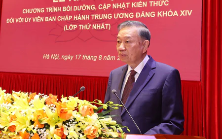 Tổng Bí thư, Chủ tịch nước Tô Lâm dự khai mạc Chương trình bồi dưỡng, cập nhật kiến thức đối với Ủy viên Ban Chấp hành Trung ương Đảng khóa XIV