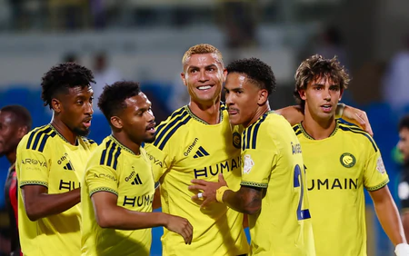 Ronaldo lập kỷ lục đặc biệt, Al Nassr đại thắng