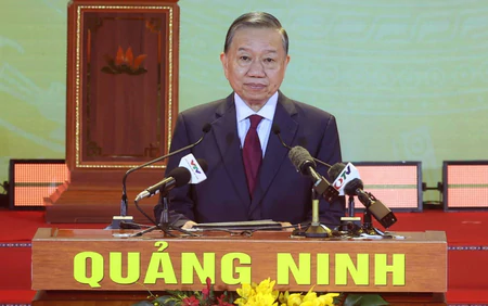 Tổng Bí thư, Chủ tịch nước Tô Lâm dự Lễ công bố thành lập thành phố Quảng Ninh và đón nhận Huân chương Lao động hạng Nhất