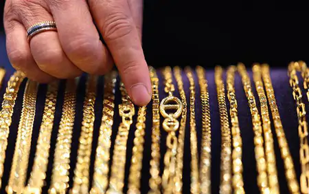 Giá vàng hôm nay 5/8: Vàng SJC đảo chiều đi lên
