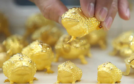 Giá vàng giảm trước thềm cuộc họp của Fed