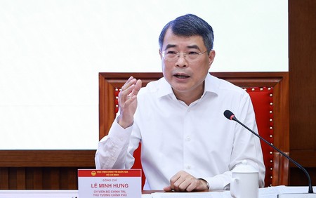 Thủ tướng Lê Minh Hưng trao đổi Chuyên đề về nâng cao năng lực điều hành của Chính phủ