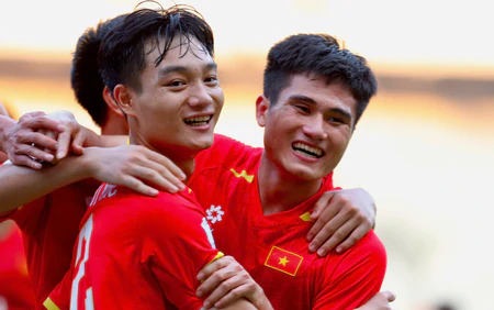 Bình luận viên Quang Huy: 'U23 Việt Nam và mệnh lệnh phải thắng'