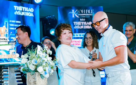 Ca sĩ Phan Đinh Tùng khuấy động KOHBLE Championship – Tranh Cúp Báo Thể thao và Văn hóa