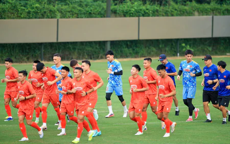 Tin nóng bóng đá Việt hôm nay 23/9: Đội tuyển Việt Nam sang Indonesia; U23 Việt Nam đón tin vui trước trận gặp Hàn Quốc
