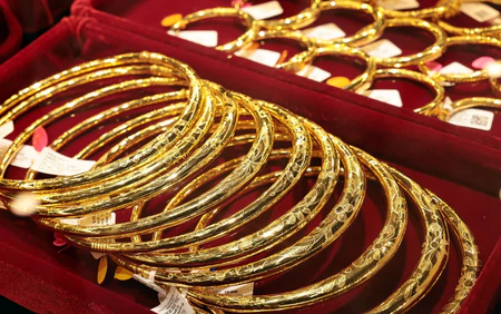Giá vàng trong nước đi ngang 
