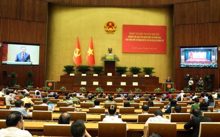 Thống nhất nhận thức, nắm vững điểm mới và mối quan hệ hữu cơ giữa các nghị quyết, chỉ thị của Bộ Chính trị