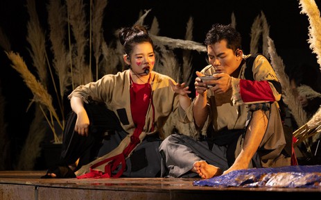 Từ nhạc kịch đến công nghiệp văn hóa