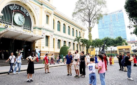 Thành phố Hồ Chí Minh: Làm mới sản phẩm du lịch truyền thống, đẩy mạnh liên kết địa phương