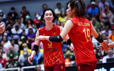 ĐT bóng chuyền nữ Việt Nam xếp trên Thái Lan dù chưa bung hết sức, cơ hội vô địch của thầy trò HLV Tuấn Kiệt ra sao?