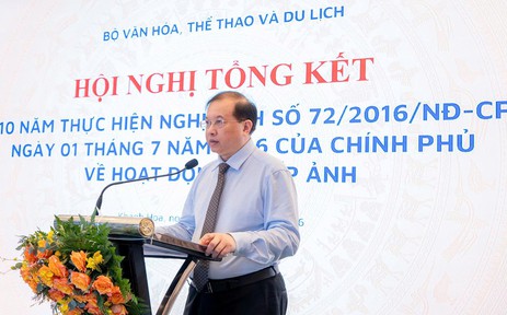Tháo gỡ "nút thắt" bản quyền và AI trong nhiếp ảnh số