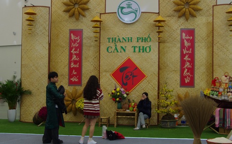 Hương vị miền Tây trong không khí Hội chợ Mùa Xuân 