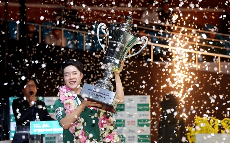 Thần đồng 18 tuổi lập kỷ lục vô địch billiards trẻ nhất, nhận tiền thưởng hơn 3,5 tỷ đồng