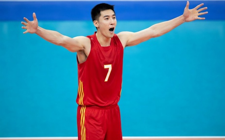 Ngôi sao bóng chuyền nổi tiếng Trung Quốc giải nghệ ở tuổi 30 