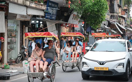 Khách du lịch tăng mạnh, khách sạn Hà Nội vẫn phải tìm thêm nguồn cầu