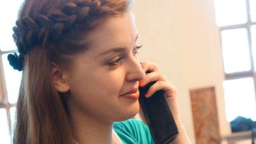 Tình nguyện viên khoe sắc ở Ukraina