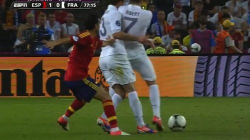 Hình ảnh của tuyển Pháp bị hủy hoại: Con quái vật đang trở lại (II)