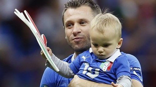 Khoảnh khắc của lòng dũng cảm: Cassano đã chịu đựng quá nhiều bi kịch...