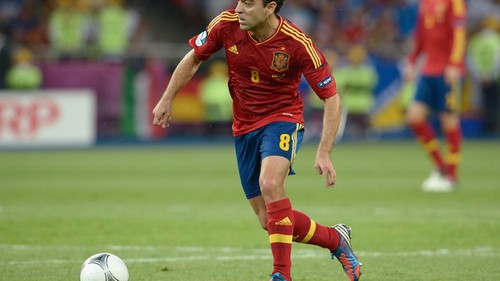Xavi: "Ông vua" của những danh hiệu