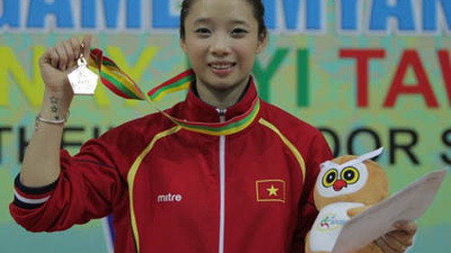 VIDEO: Những câu chuyện đặc biệt đằng sau tấm HCV wushu của Dương Thúy Vi