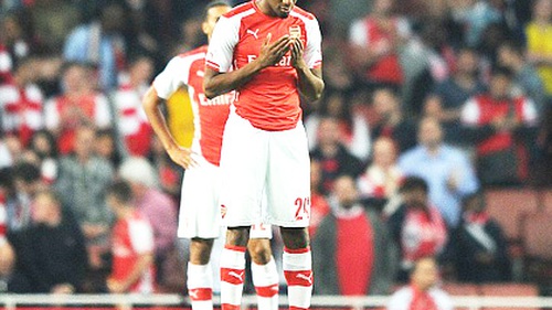 Wenger đã hết kiên nhẫn với Abou Diaby?