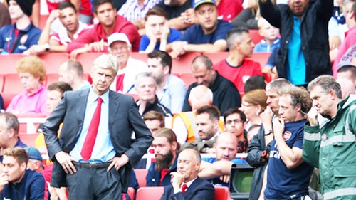 Làm CĐV Arsenal ức chế nhất thế giới