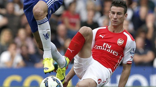 Arsenal nhận hung tin: Koscielny dính chấn thương