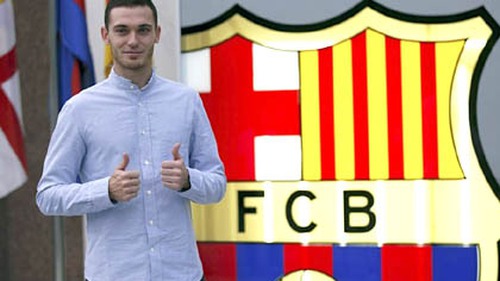 Ngôi sao ở Arsenal, gánh nặng ở Barcelona