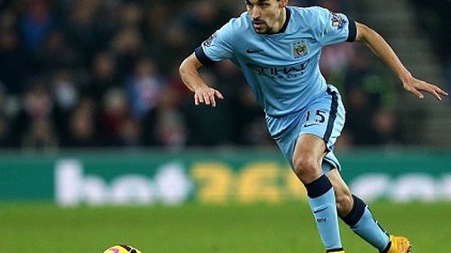 Góc chiến thuật: Man City suýt trả giá đắt vì Jesus Navas