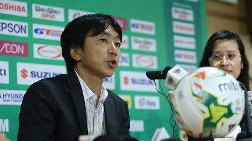 HLV Toshiya Miura: 'Tôi xin lỗi các CĐV Việt Nam'