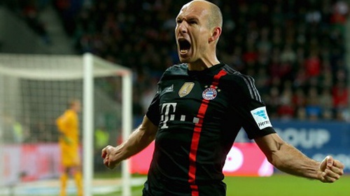 Từ cú cứa lòng của Robben đến pha đá phạt thần sầu của Junuzovic