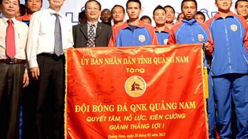 CLB QNK.Quảng Nam làm lễ xuất quân: 50 tỷ đồng 'dệt mộng mơ'