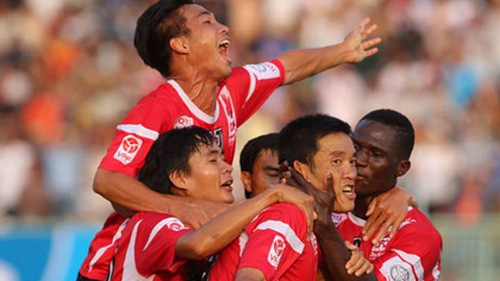 ĐIỂM NHẤN, ĐT.LA 2-1 HA.GL: Kinh nghiệm lên tiếng