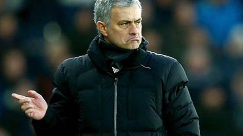 Mỗi tuần một chuyện: Jose Mourinho & những rắc rối thông minh