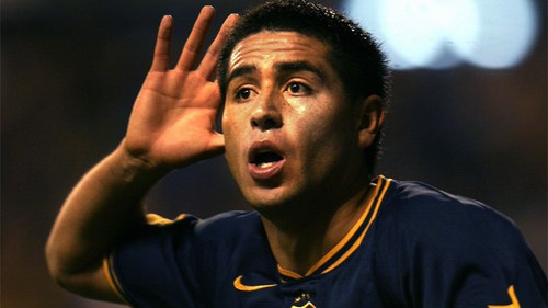 Riquelme treo giầy ở tuổi 36