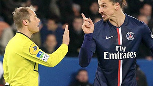 Ibrahimovic: Tuổi già, sức xuống, hay cáu giận