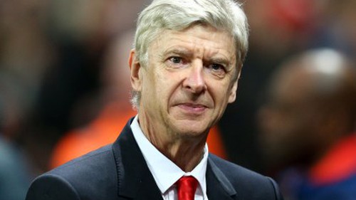 Mua sắm nhiều, Arsenal vẫn lãi lớn